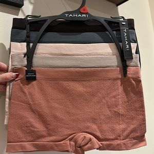 TAHARI TEXTURE 5PK SEAMLESS BOYLEG